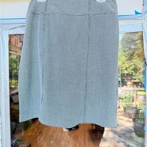 Worthington Black and White Pencil Skirt